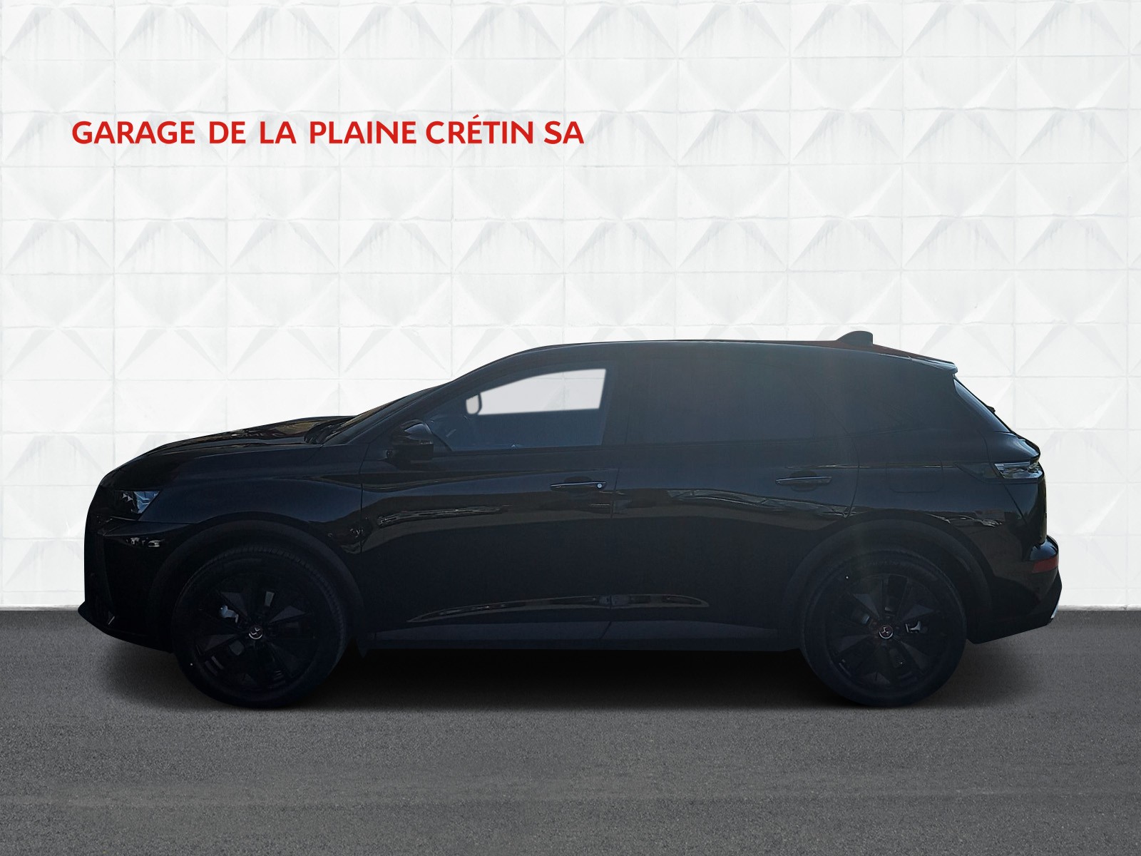 DS AUTOMOBILES DS 7 Crossback E-Tense 300 4x4 Ligne Noire-showroom-element-2