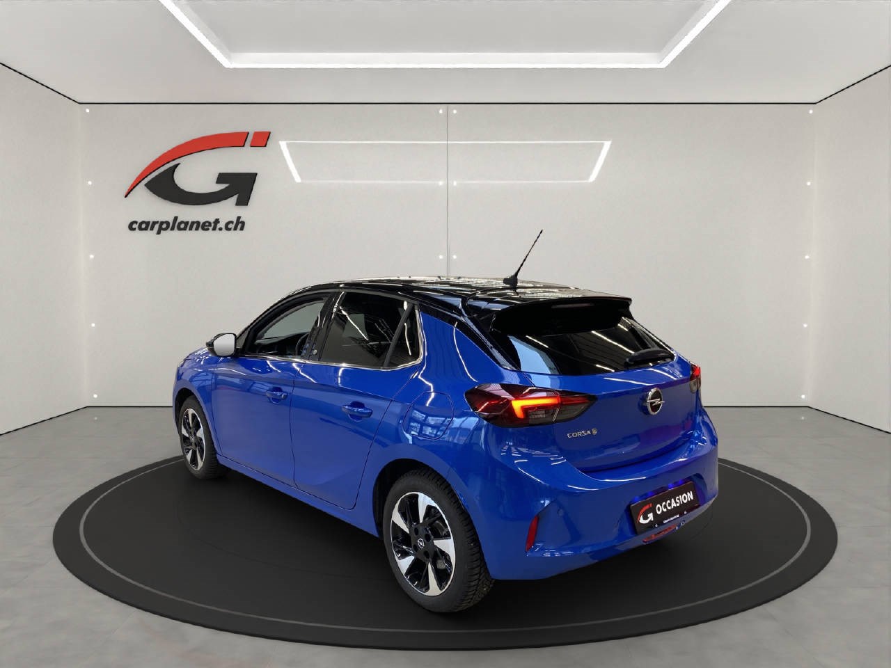 OPEL Corsa-e Elegance-showroom-element-2