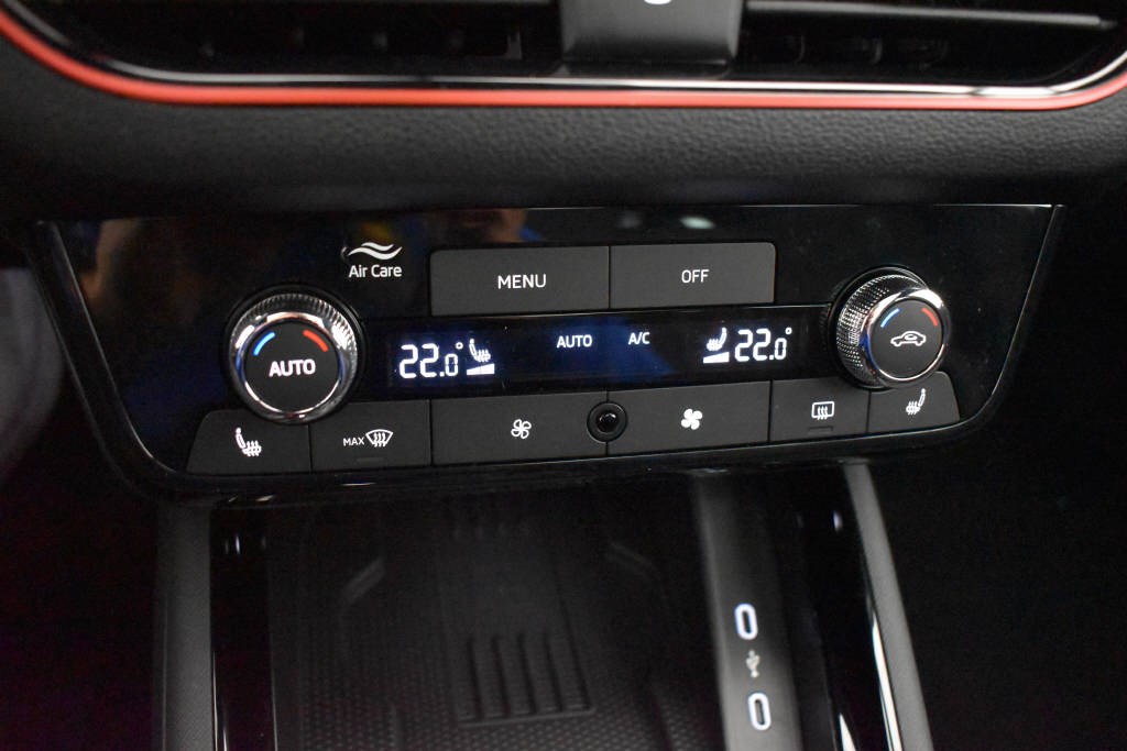 SKODA Kamiq 1.5 TSI Monte Carlo DSG-image-15