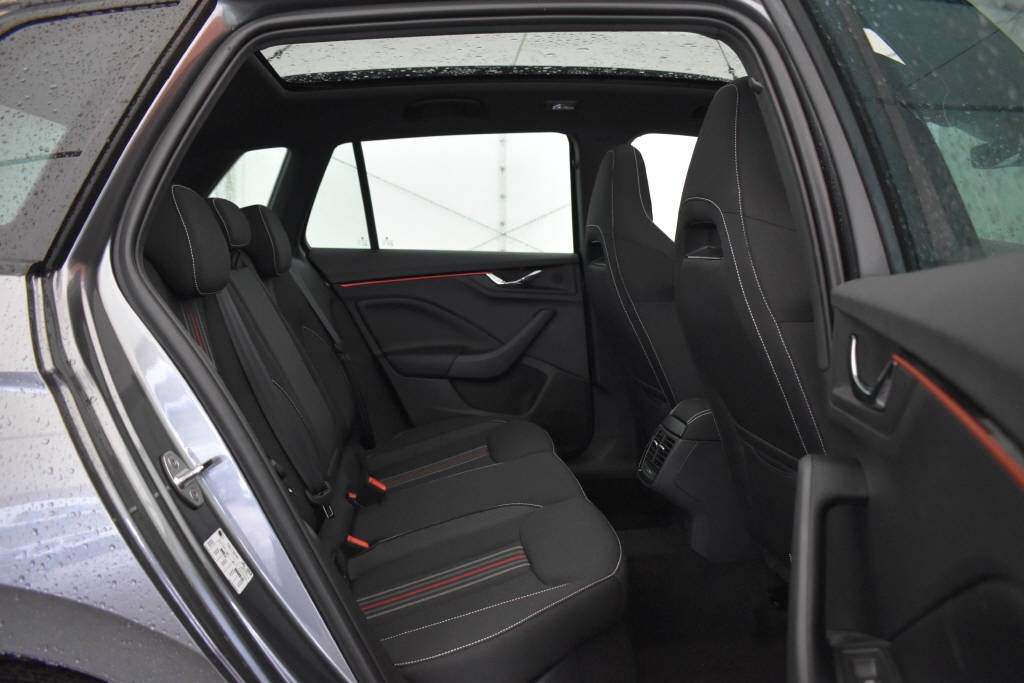 SKODA Kamiq 1.5 TSI Monte Carlo DSG-image-7