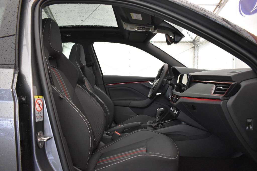 SKODA Kamiq 1.5 TSI Monte Carlo DSG-image-8