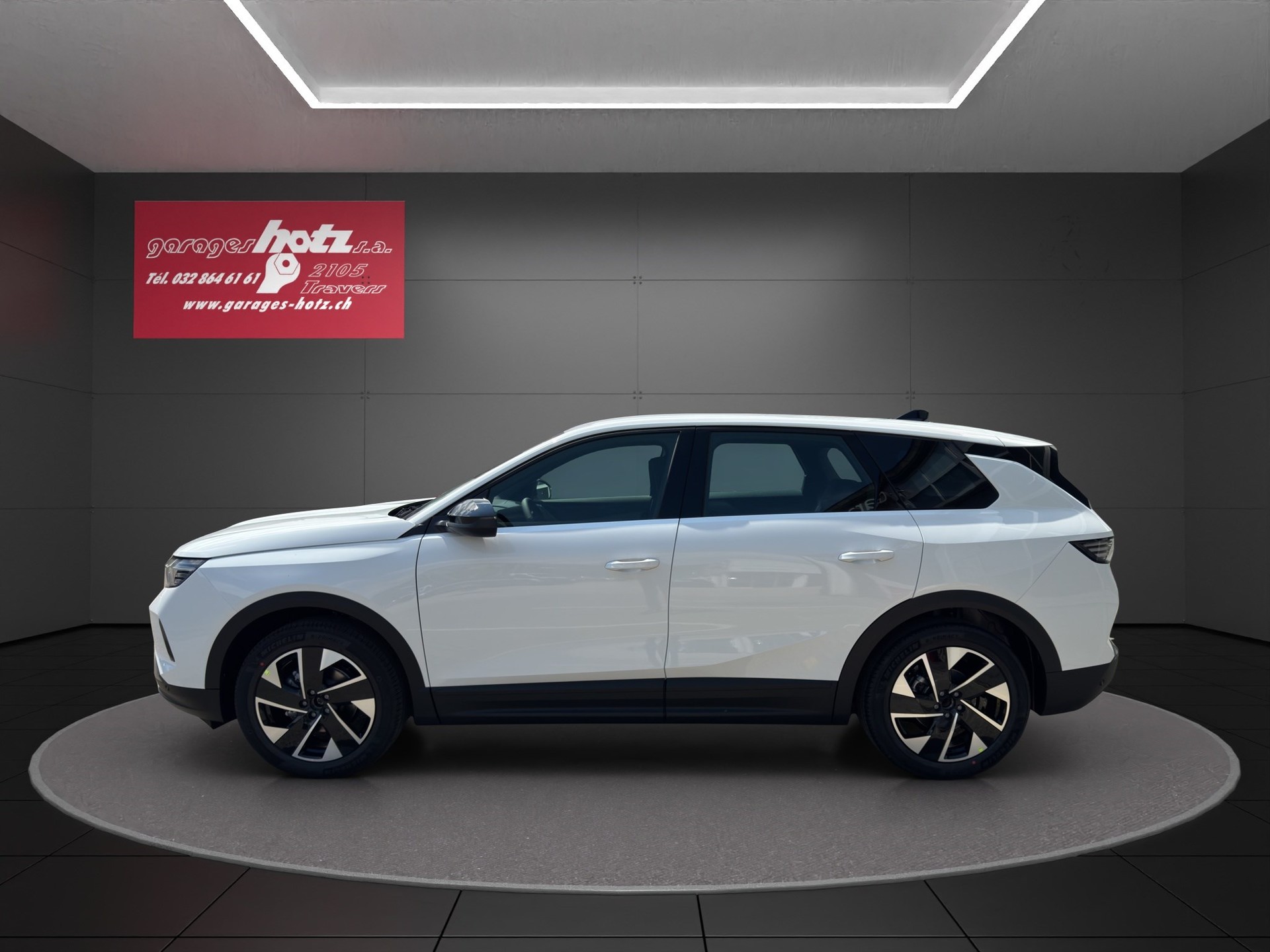 OPEL GRANDLAND 1.2MHEV Edition eDCT-showroom-element-2