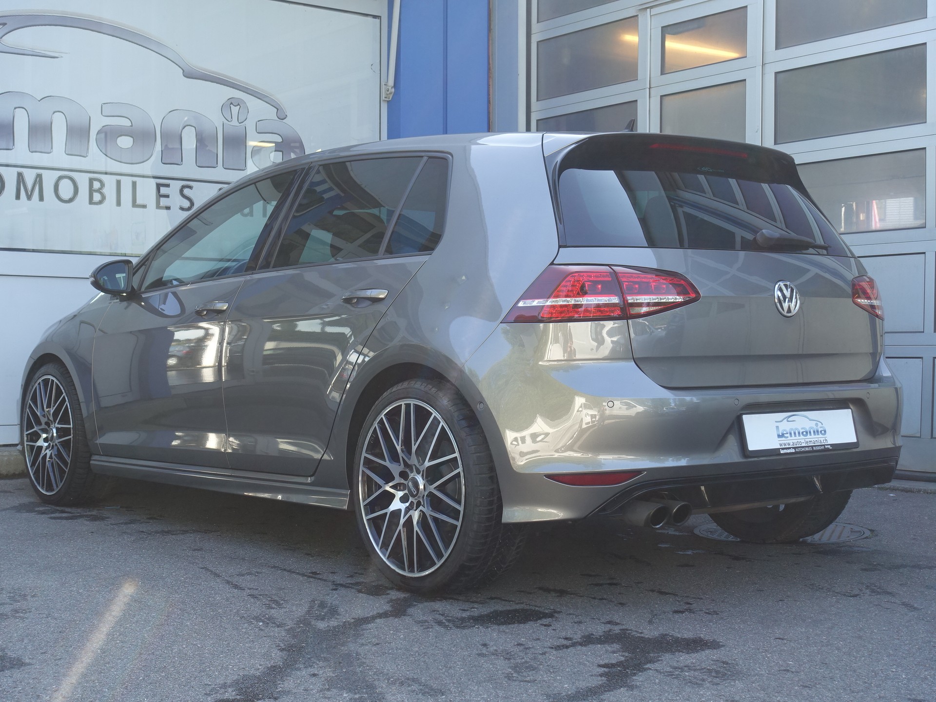 VW Golf 1.4 TSI Cup R-Line DSG-showroom-element-3