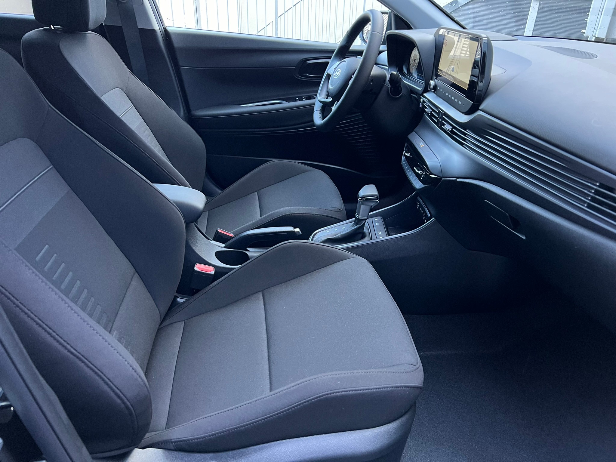 Image HYUNDAI BAYON Bayon 1.0 T-GDi Amplia DCT