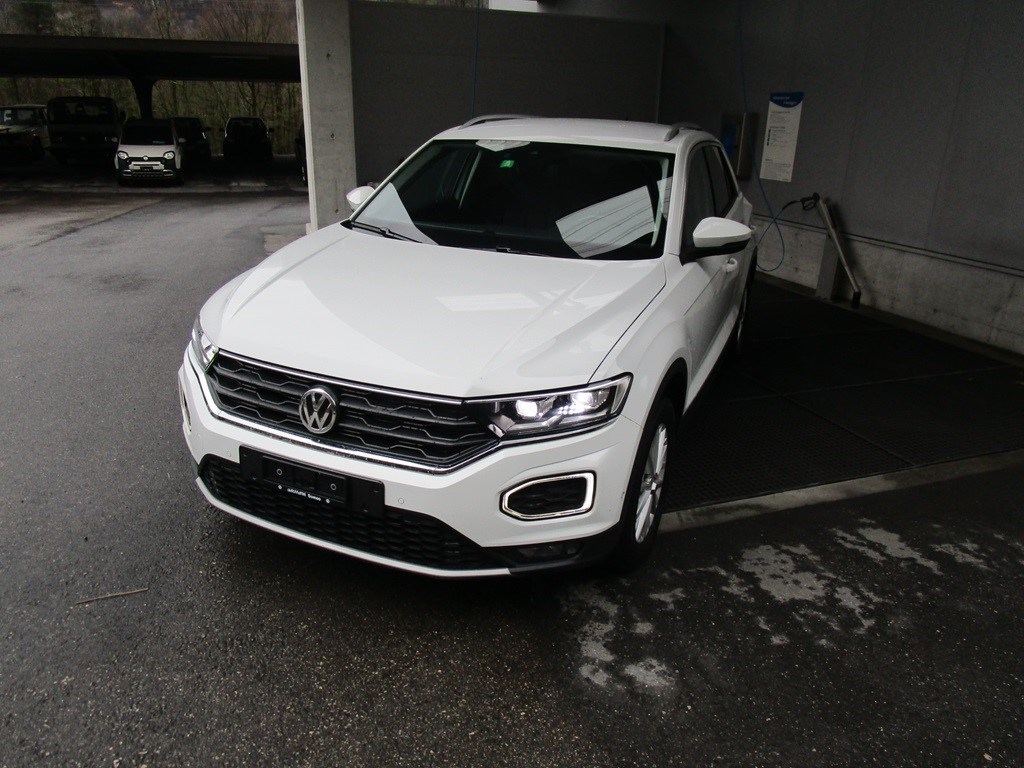 VW T-Roc (SUV / Gelndewagen)