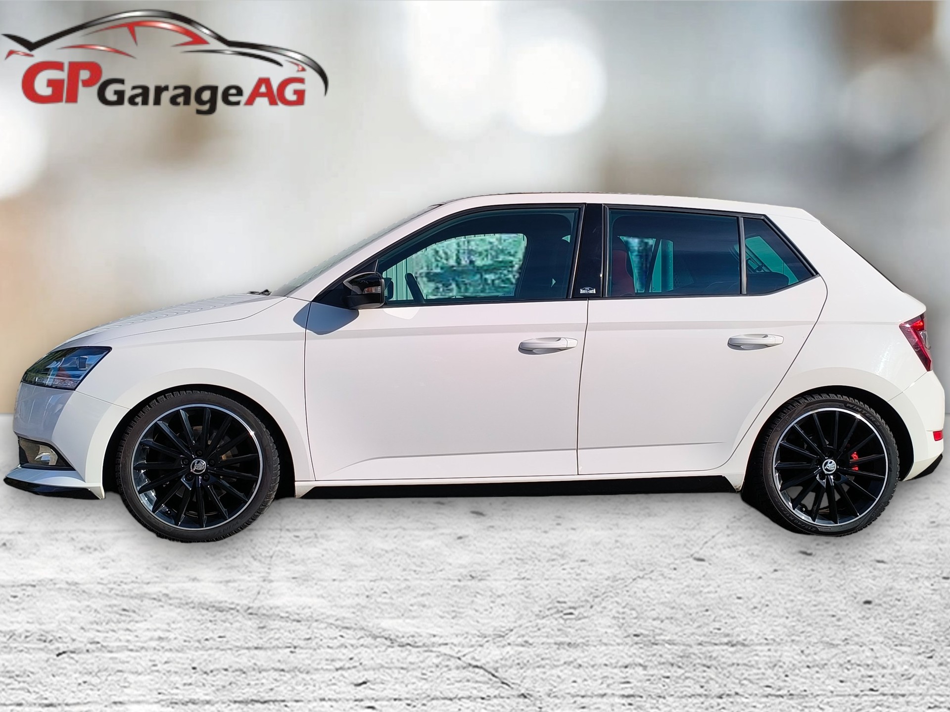 SKODA Fabia 1.0 TSI Monte Carlo DSG-showroom-element-2