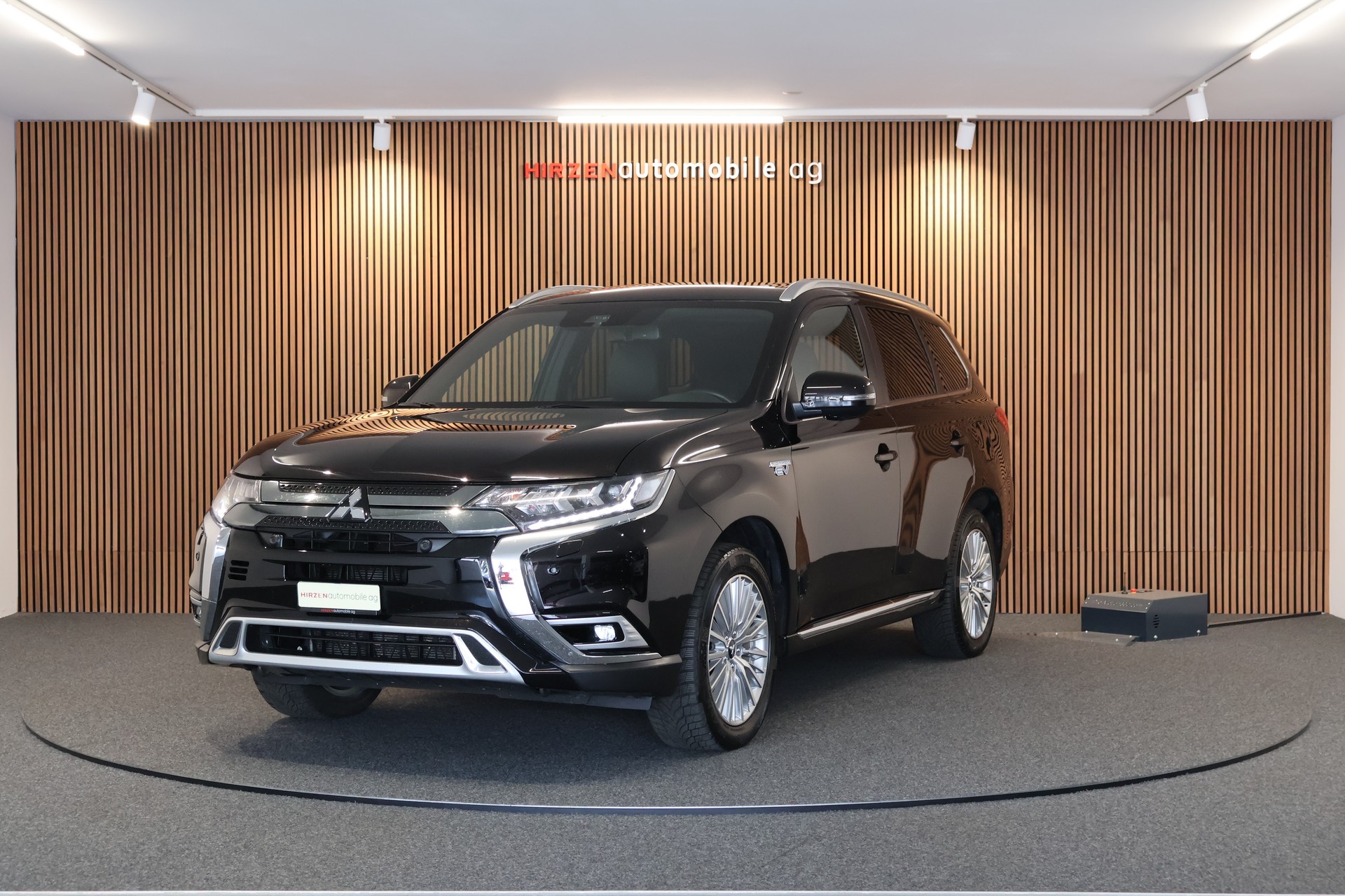MITSUBISHI Outlander 2.4 PHEV Diamond 4WD Automatic