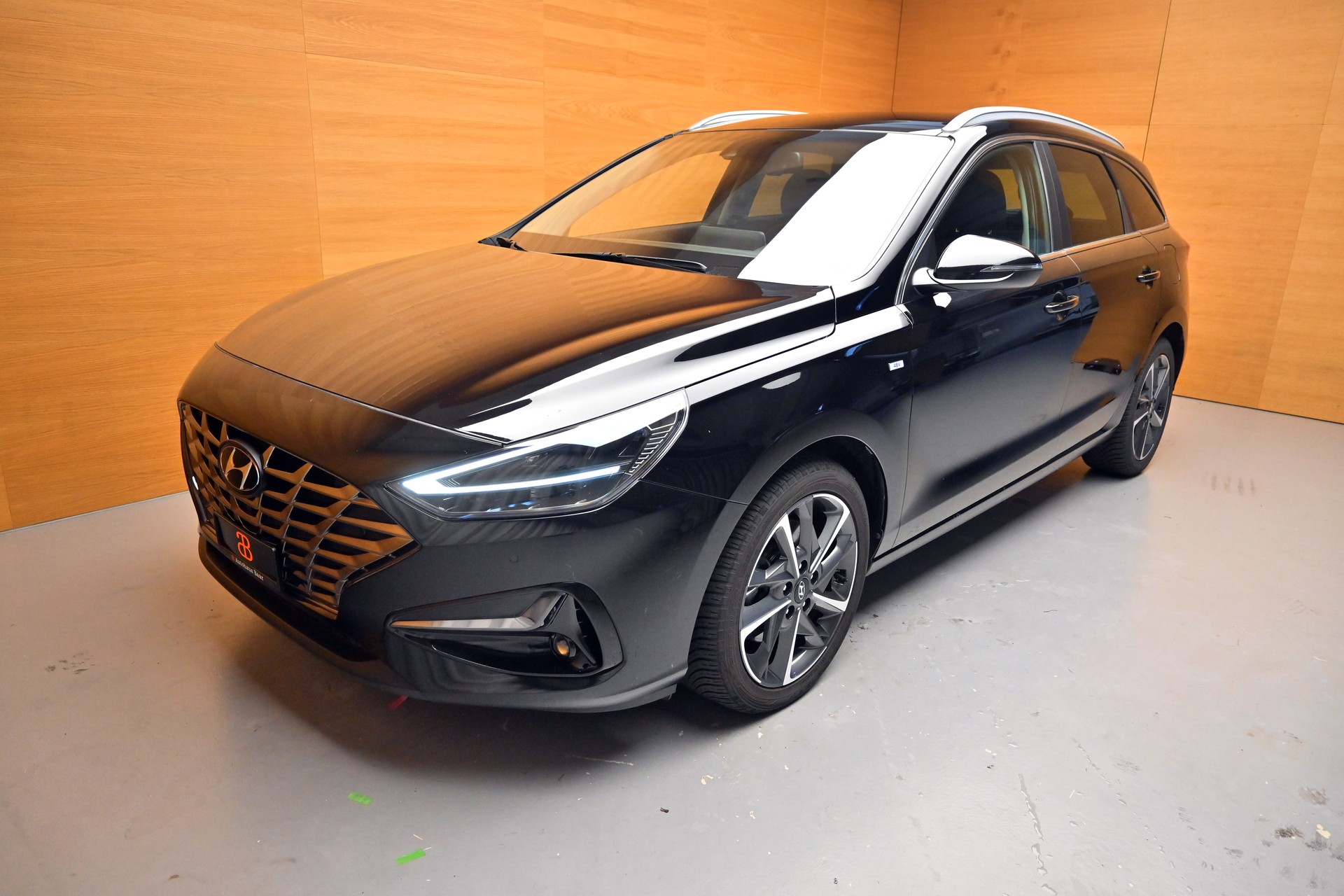 HYUNDAI i30 Wagon 1.0 T-GDi Amplia 48V MH DCT-showroom-element-3