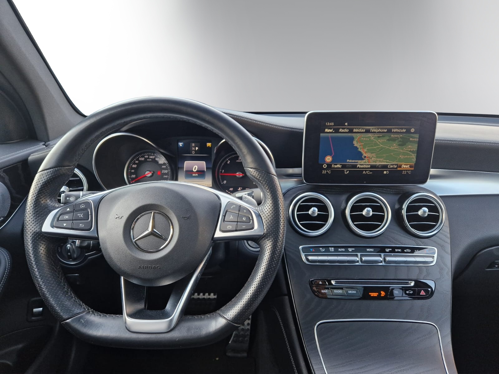 Image MERCEDES-BENZ GLC-220 GLC 220 d AMG Line 4Matic 9G-Tronic