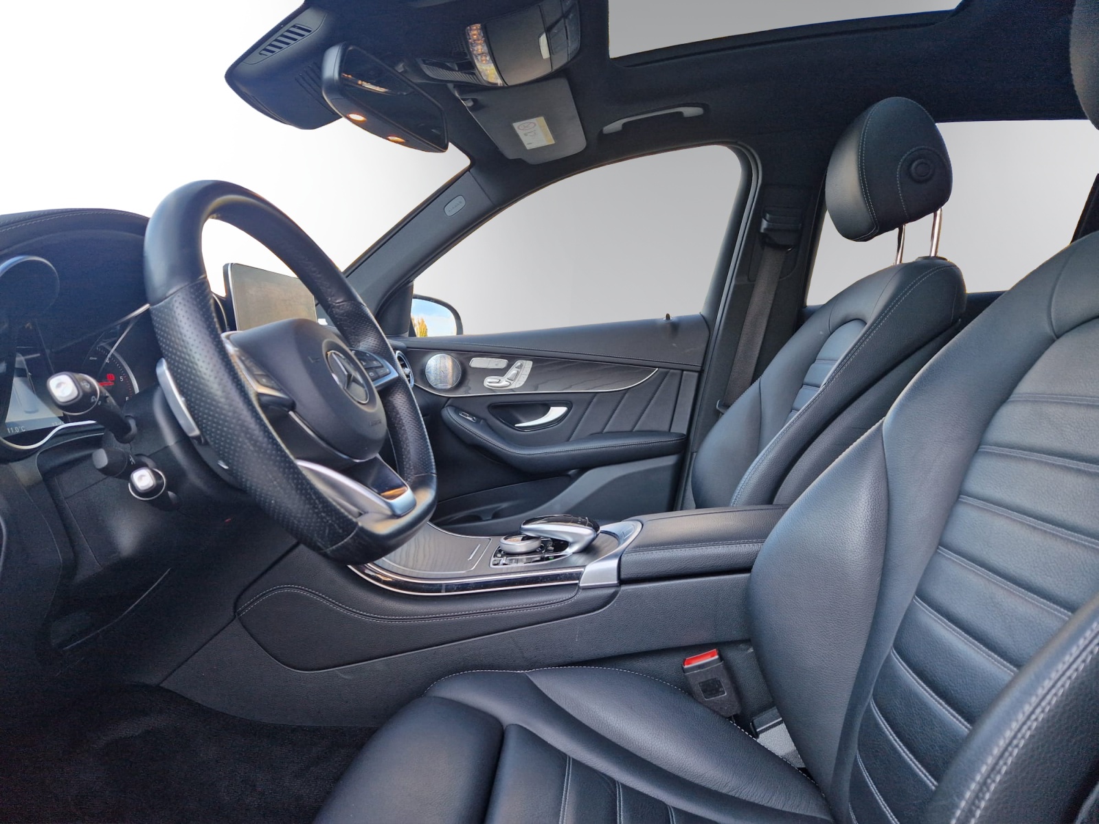 Image MERCEDES-BENZ GLC-220 GLC 220 d AMG Line 4Matic 9G-Tronic