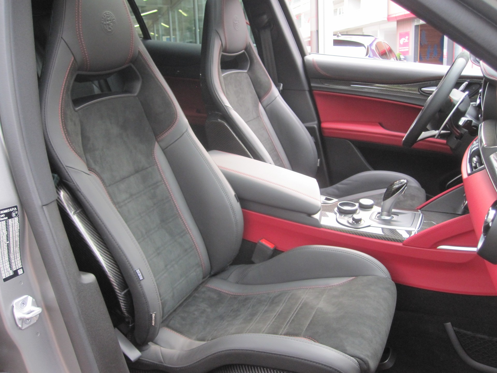 ALFA ROMEO Stelvio 2.9 V6 Quadrifoglio Q4 Automatic-image-9