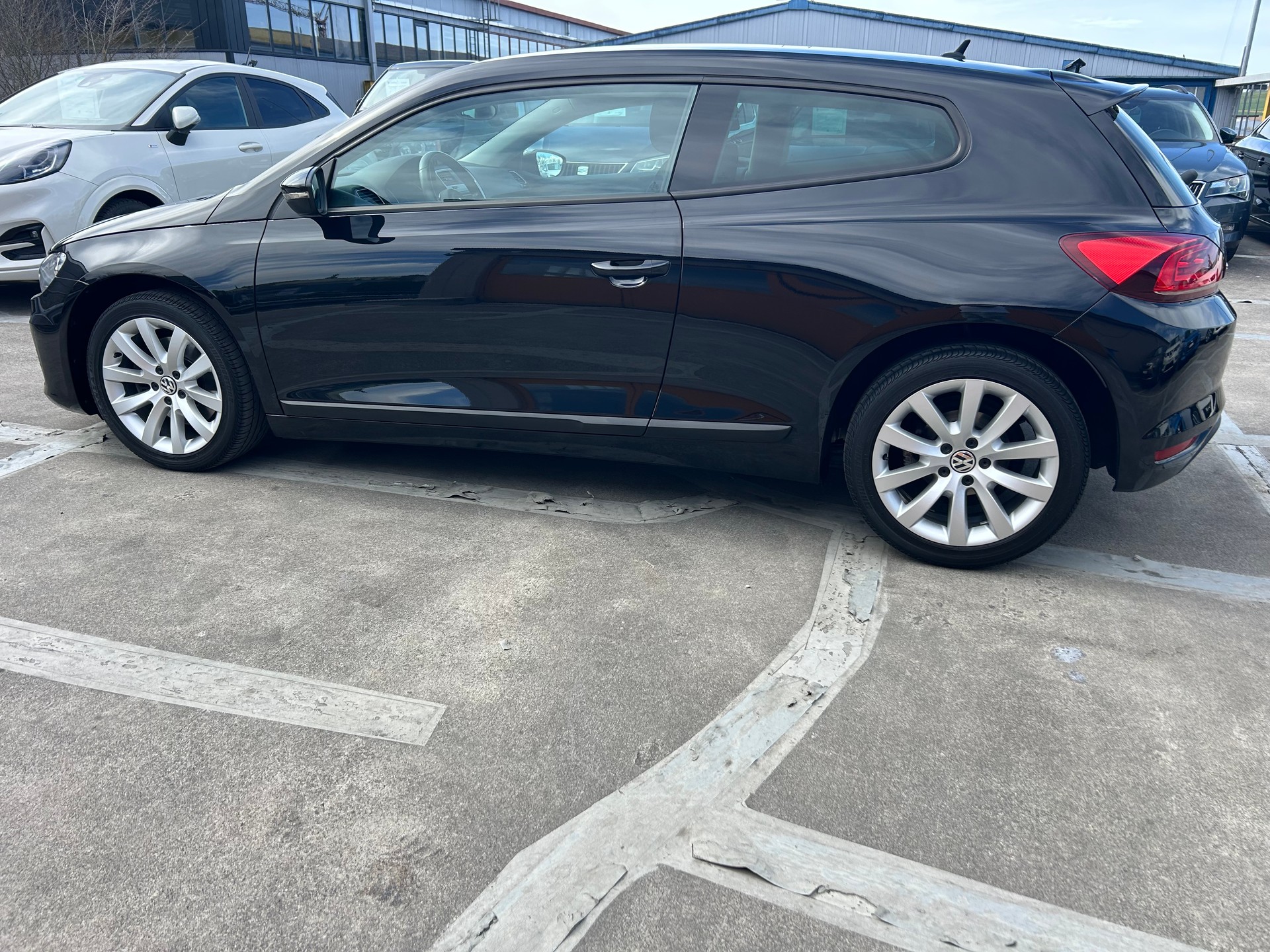 VW Scirocco 2.0 TSI BMT Start DSG-image-1