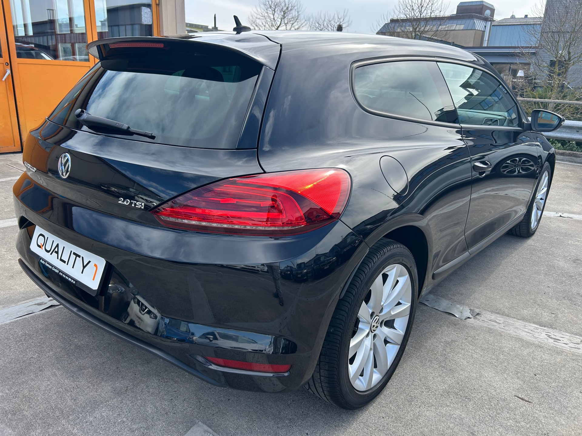 VW Scirocco 2.0 TSI BMT Start DSG-image-3