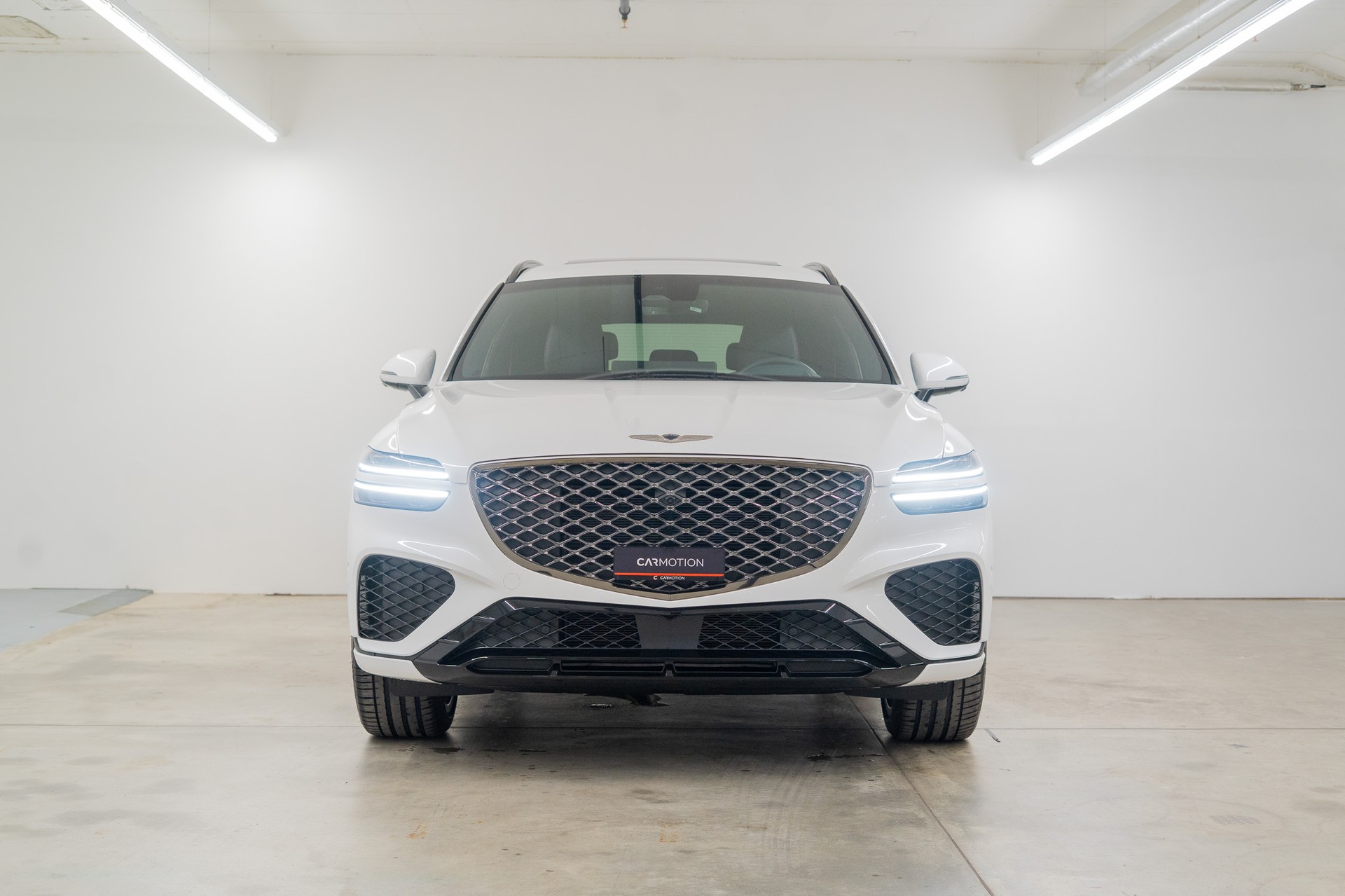 GENESIS GV70 2.5T Sport-showroom-element-1