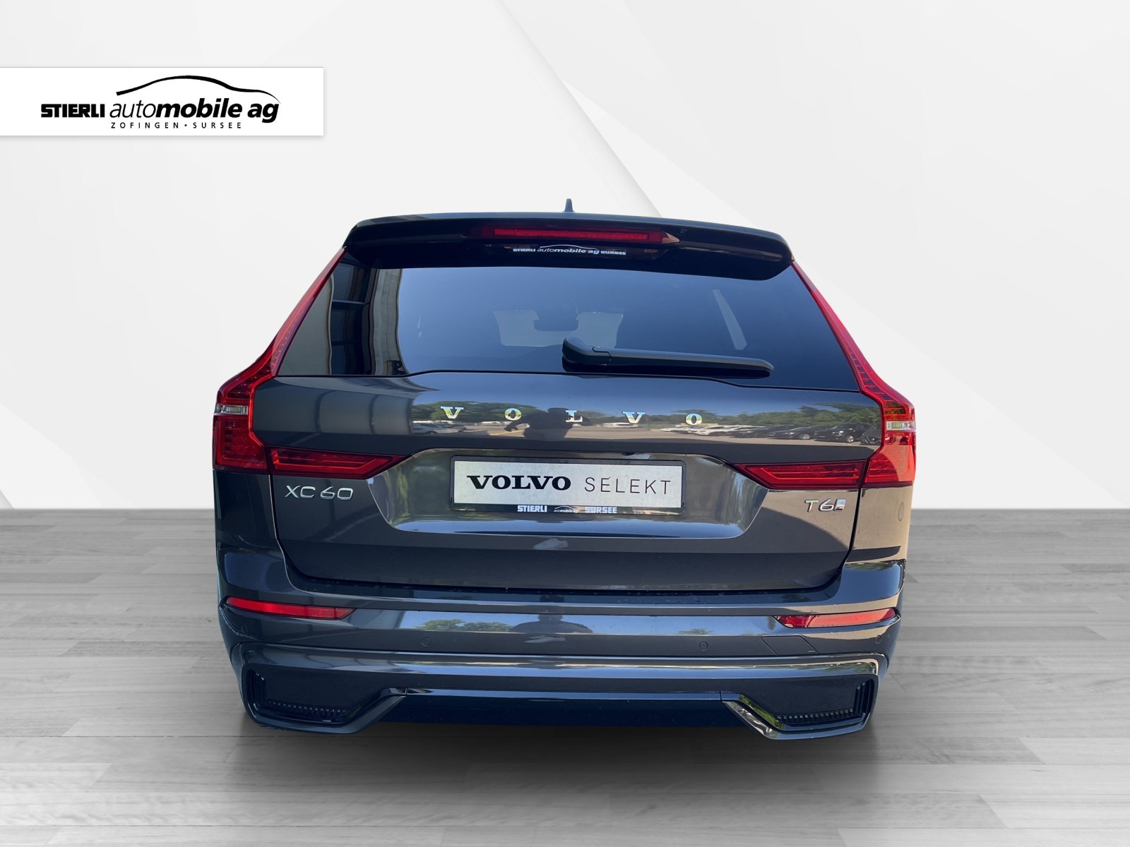 VOLVO XC60 2.0 T6 TE Plus Dark eAWD-image-5
