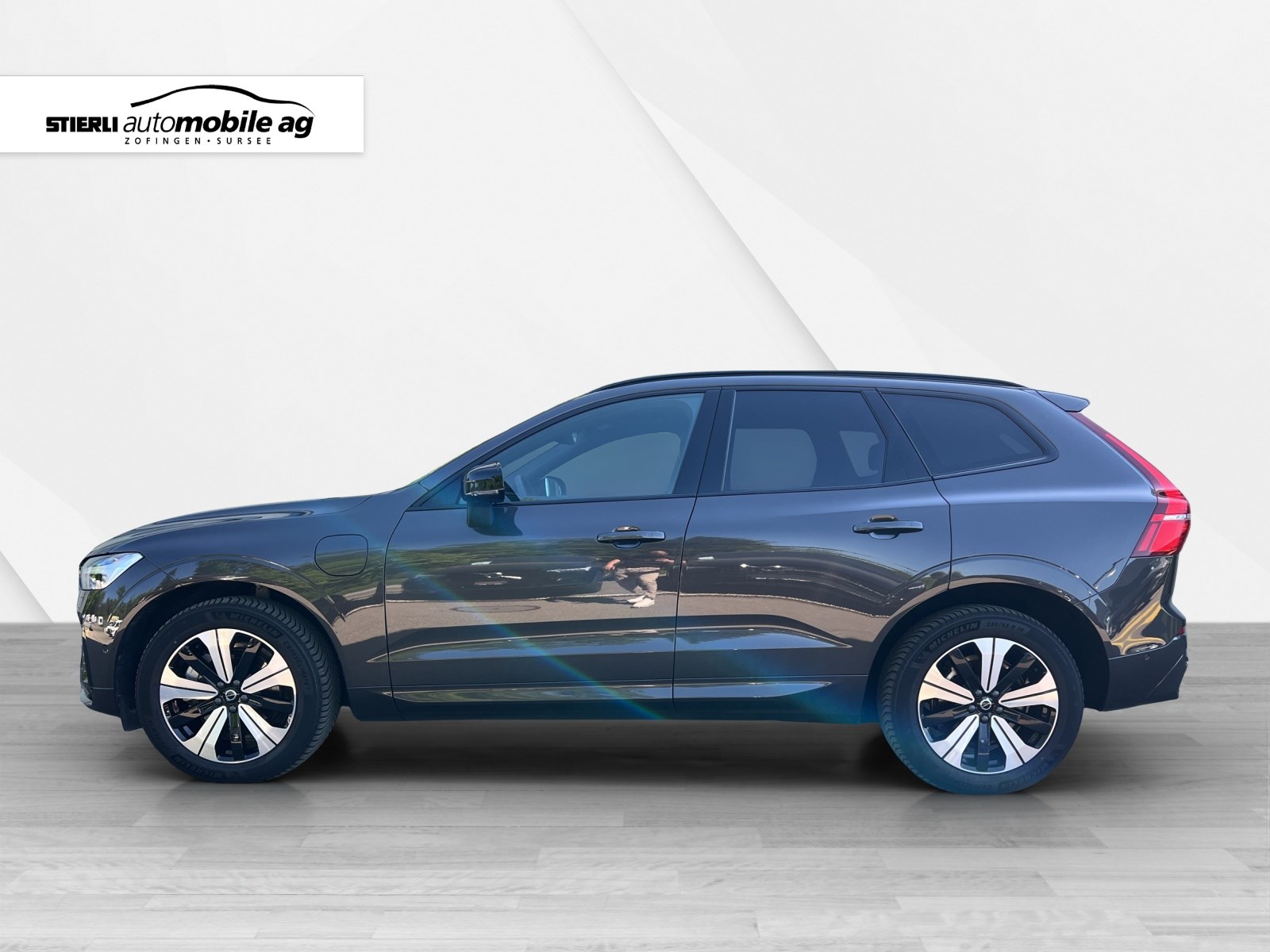 VOLVO XC60 2.0 T6 TE Plus Dark eAWD-image-7
