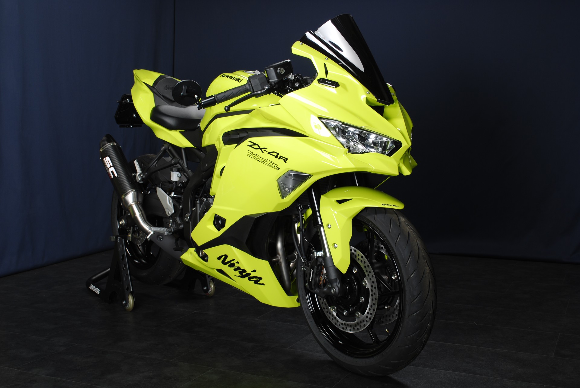 rin  New 2026 Kawasaki Ninja ZX-6R Metallic Matte Graphenesteel Gray