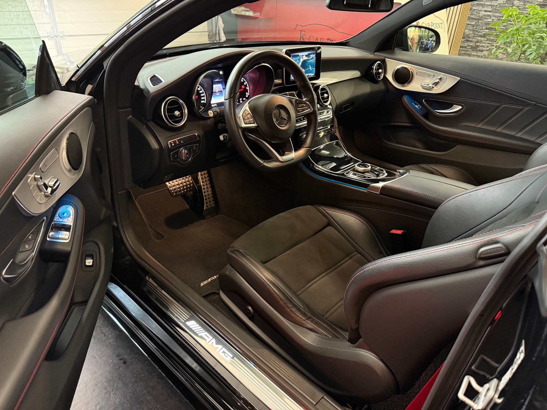 MERCEDES-BENZ C 43 AMG 4Matic 9G-tronic-image-8