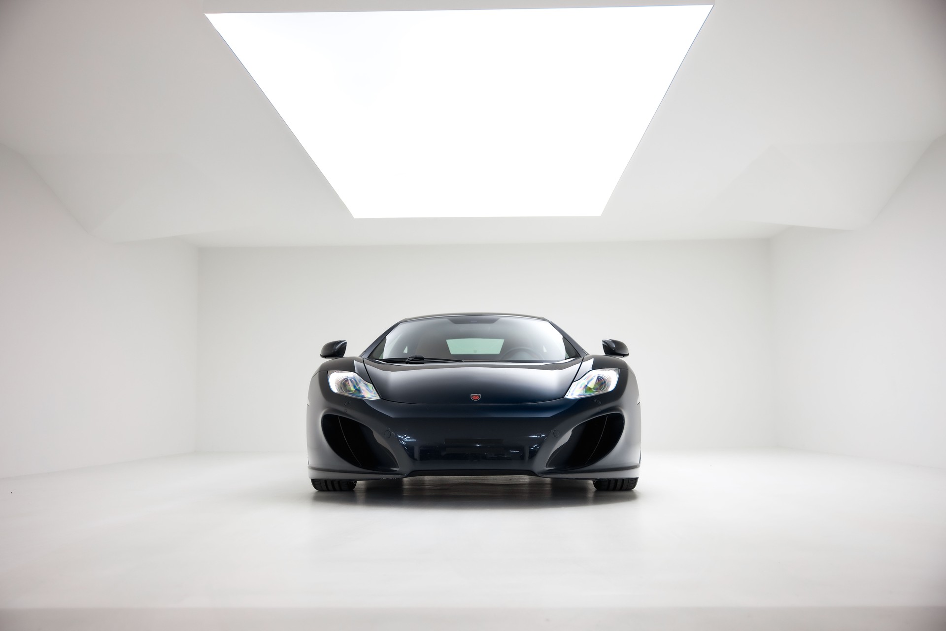 McLAREN MP4-12C Coupé 3.8 V8 SSG ( GEMBALLA)-showroom-element-2
