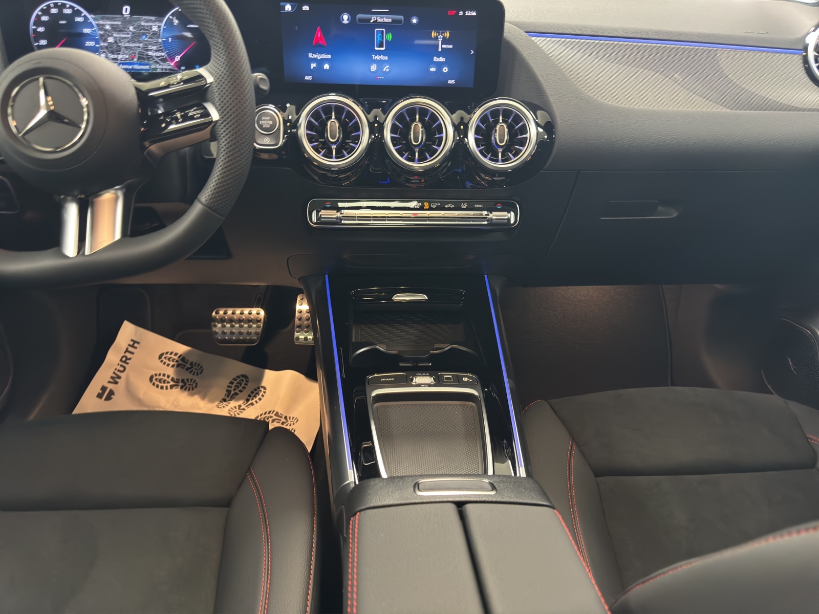 Image MERCEDES-BENZ GLA-250 GLA 250 4Matic 8G-DCT Swiss Star