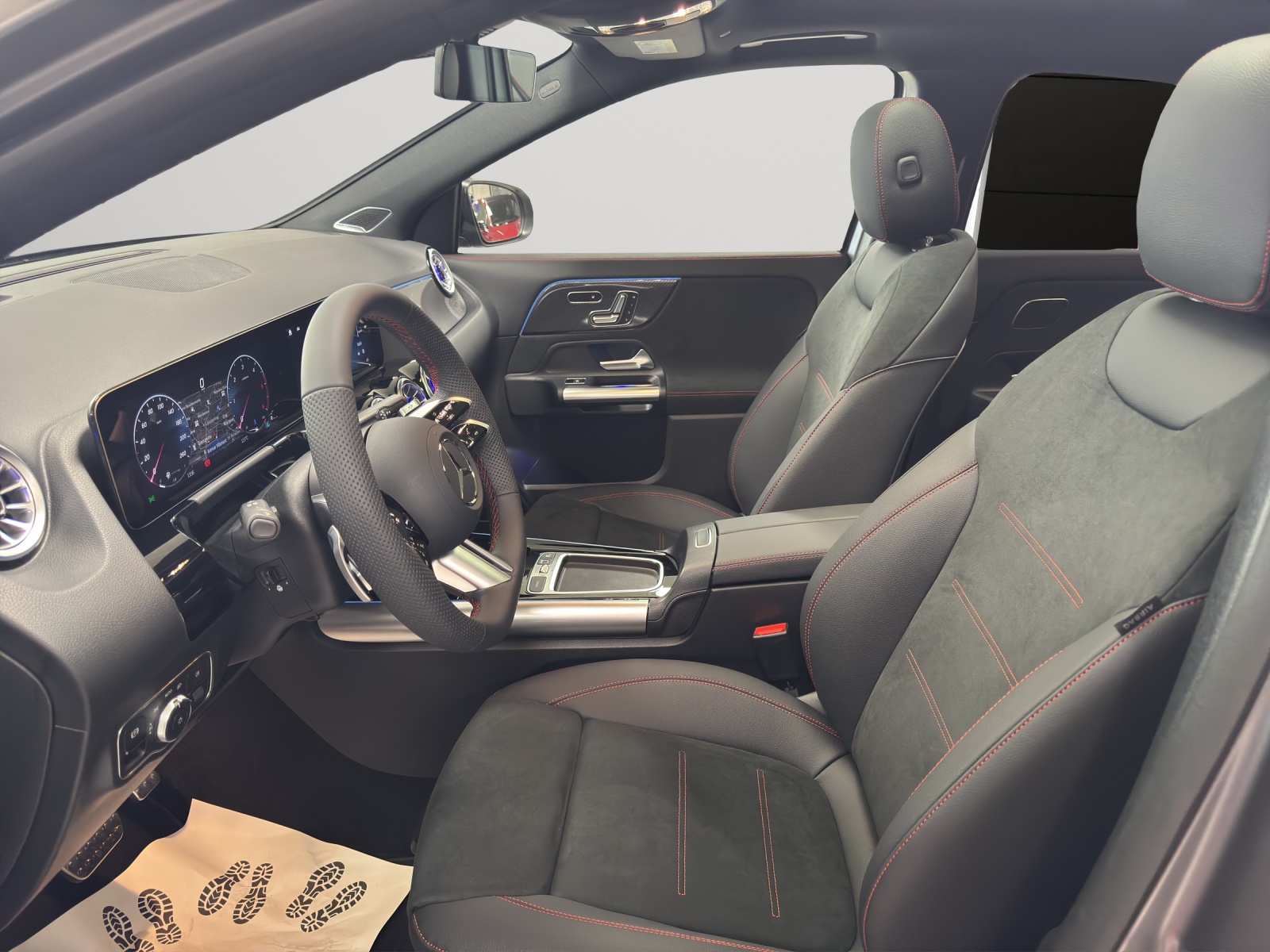 Image MERCEDES-BENZ GLA-250 GLA 250 4Matic 8G-DCT Swiss Star