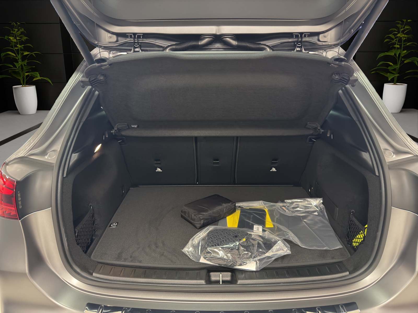 Image MERCEDES-BENZ GLA-250 GLA 250 4Matic 8G-DCT Swiss Star