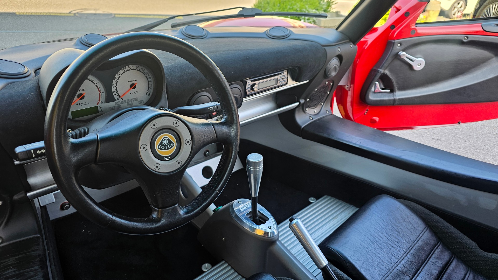 LOTUS Elise 111 S-image-9