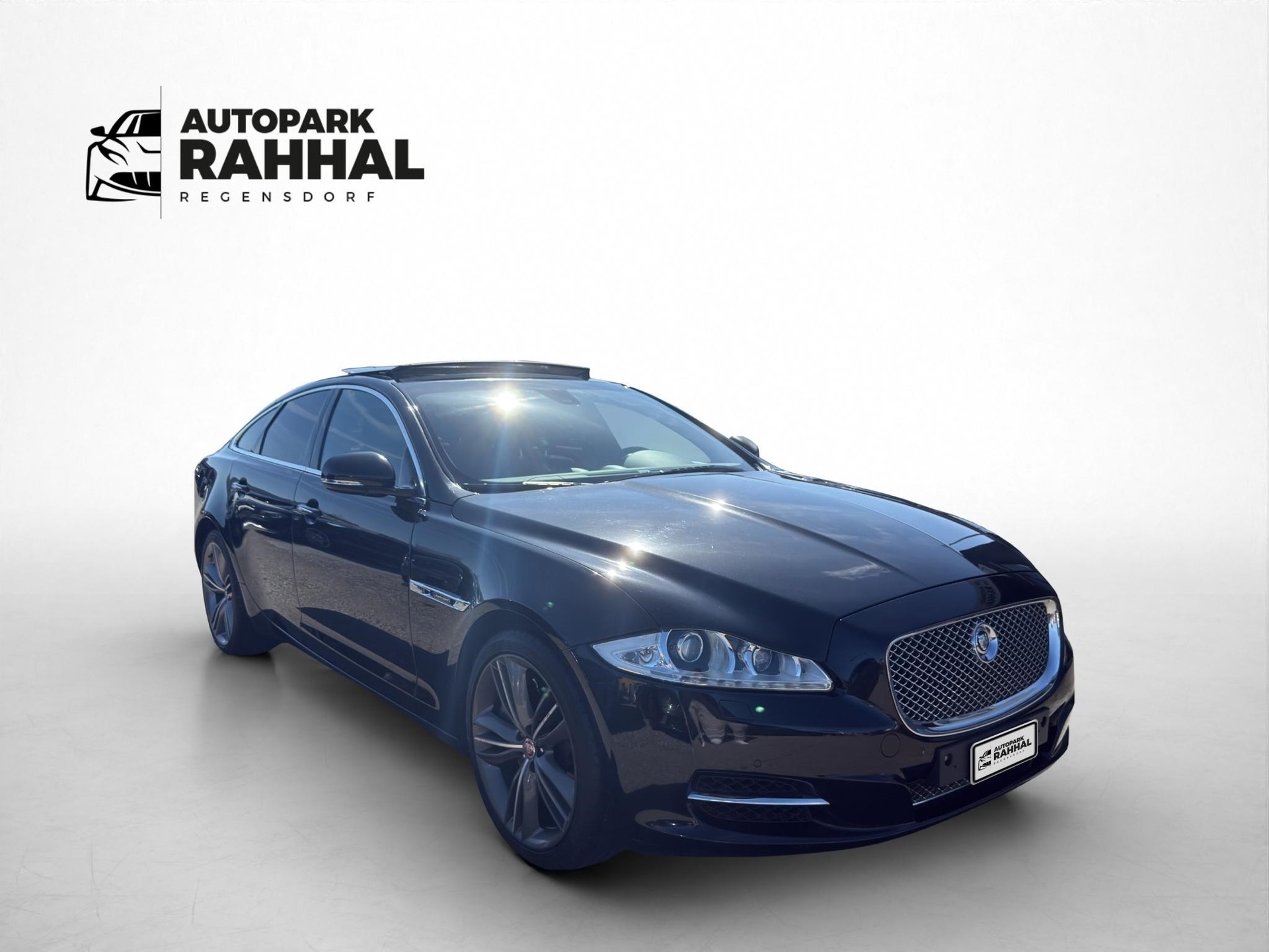 JAGUAR XJ 5.0 V8 S/C Supersport-showroom-element-1