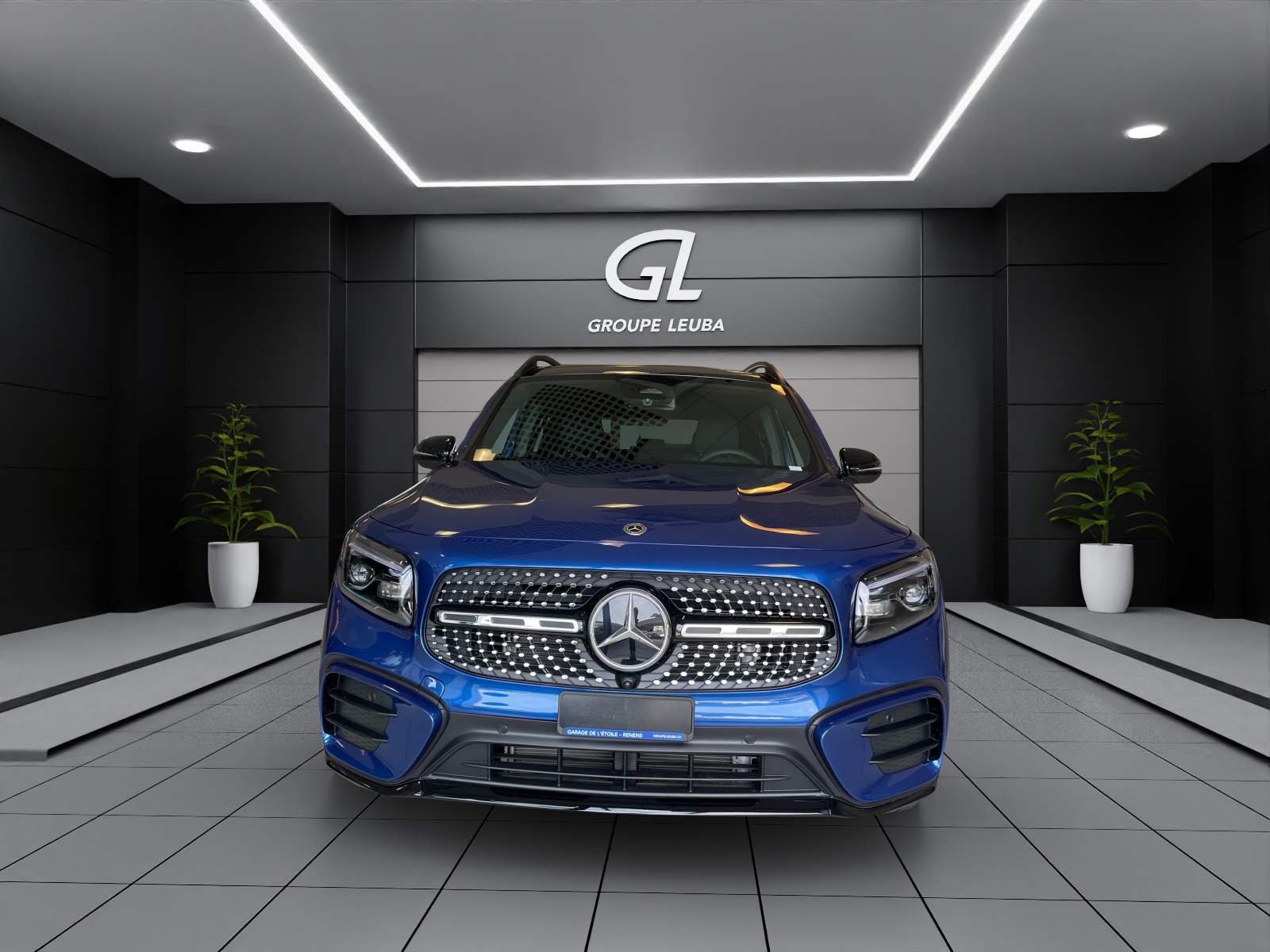 MERCEDES-BENZ GLB 220 4Matic 8G-Tronic-showroom-element-1