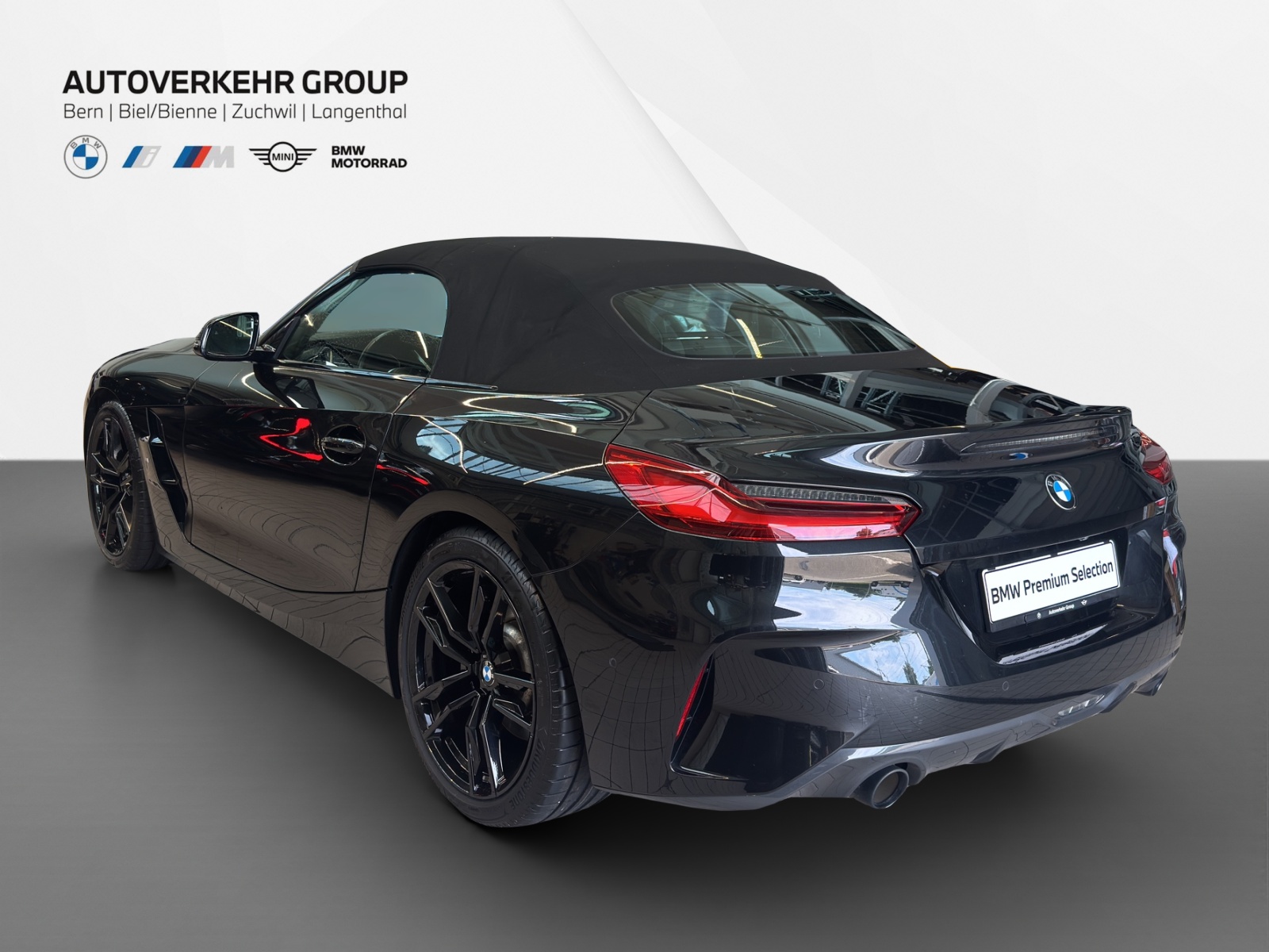 BMW Z4 sDrive 20i M Sport-showroom-element-3