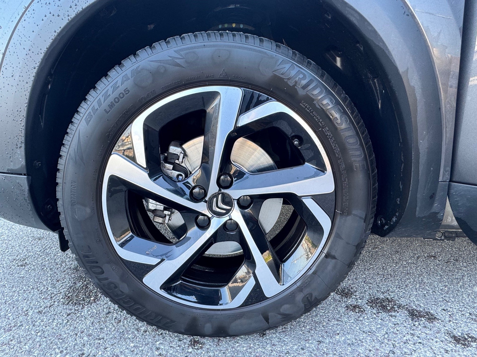 CITROEN C5 Aircross 1.6i Feel EAT8-image-4