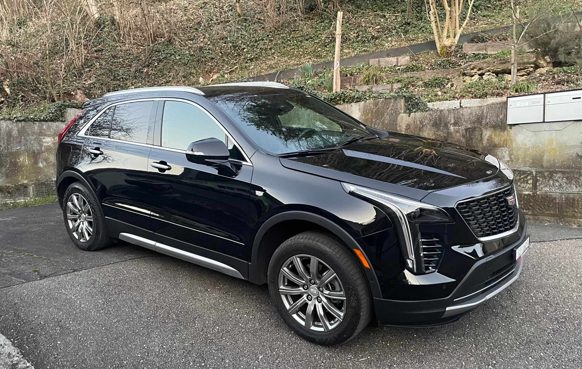 CADILLAC XT4 350T 2.0 Premium Luxury  AWD Automat