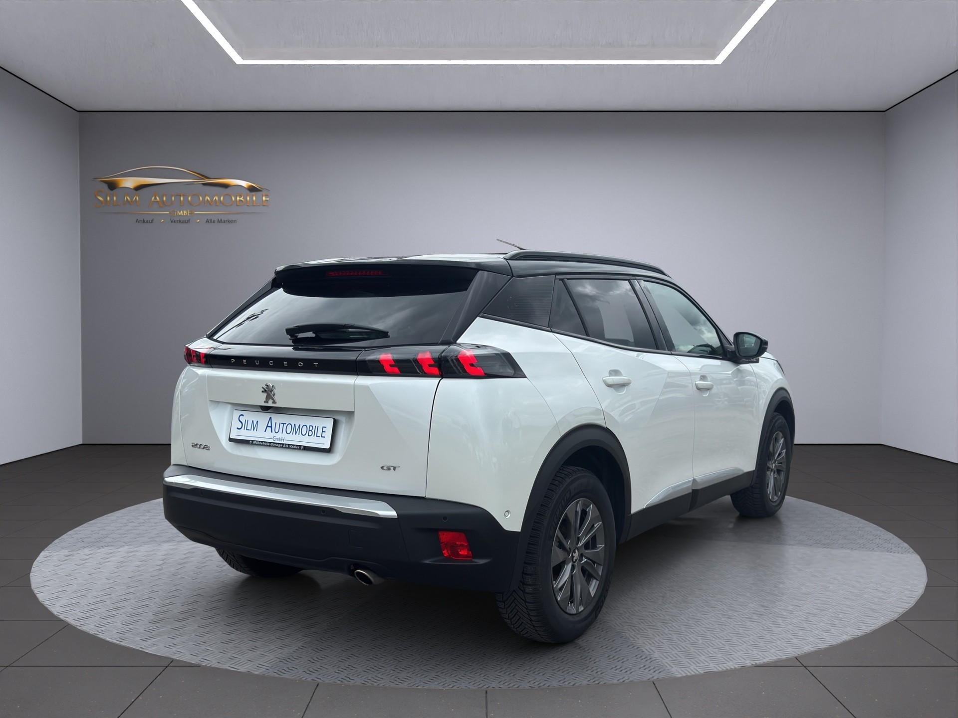PEUGEOT 2008 1.5 BlueHDi GT EAT8-image-5