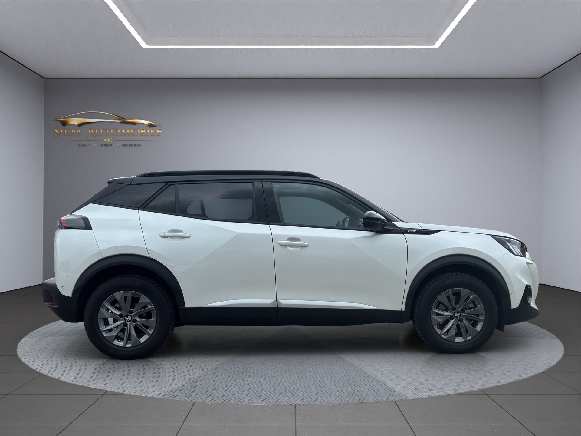 PEUGEOT 2008 1.5 BlueHDi GT EAT8-image-4