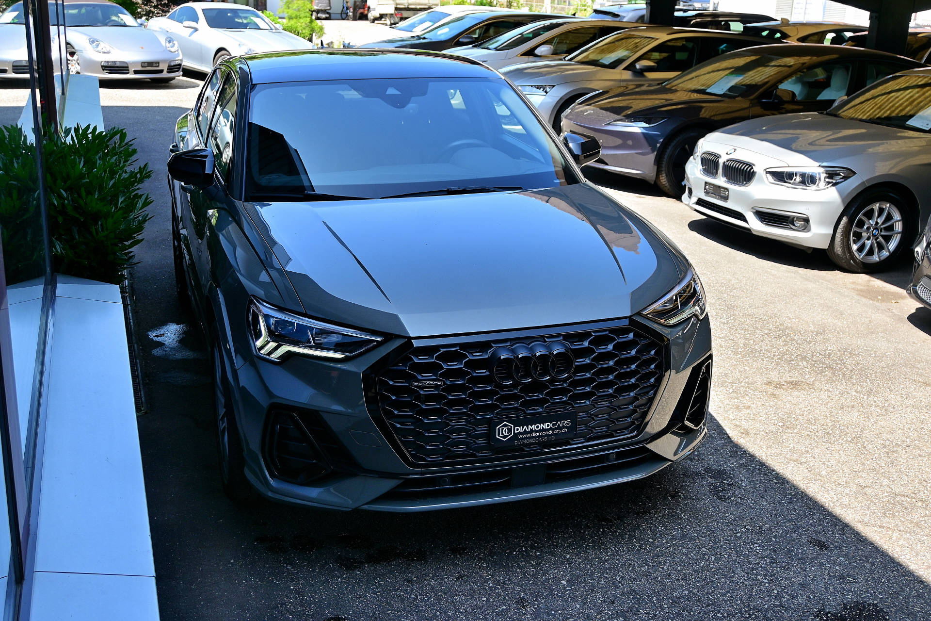 AUDI Q3 Sportback 2.0 40 TDI S line quattro S-Tronic-showroom-element-2