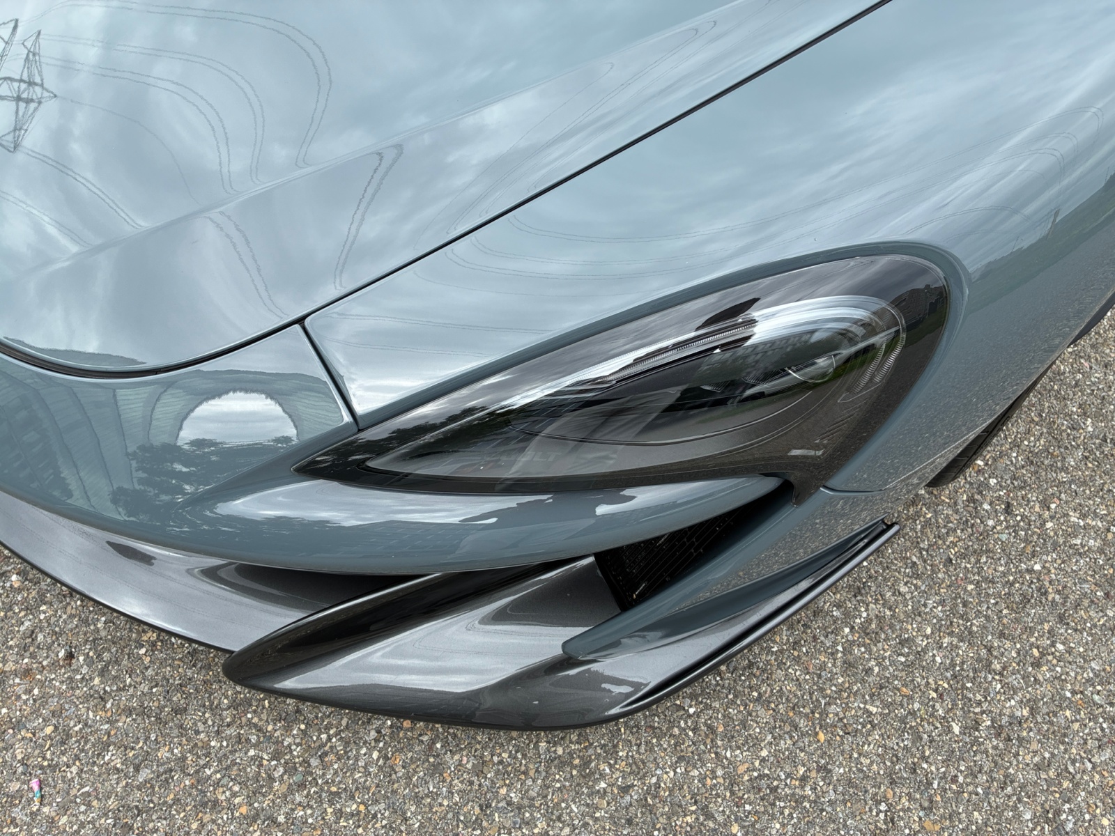McLAREN 600LT Coupé 3.8 V8 SSG-image-15