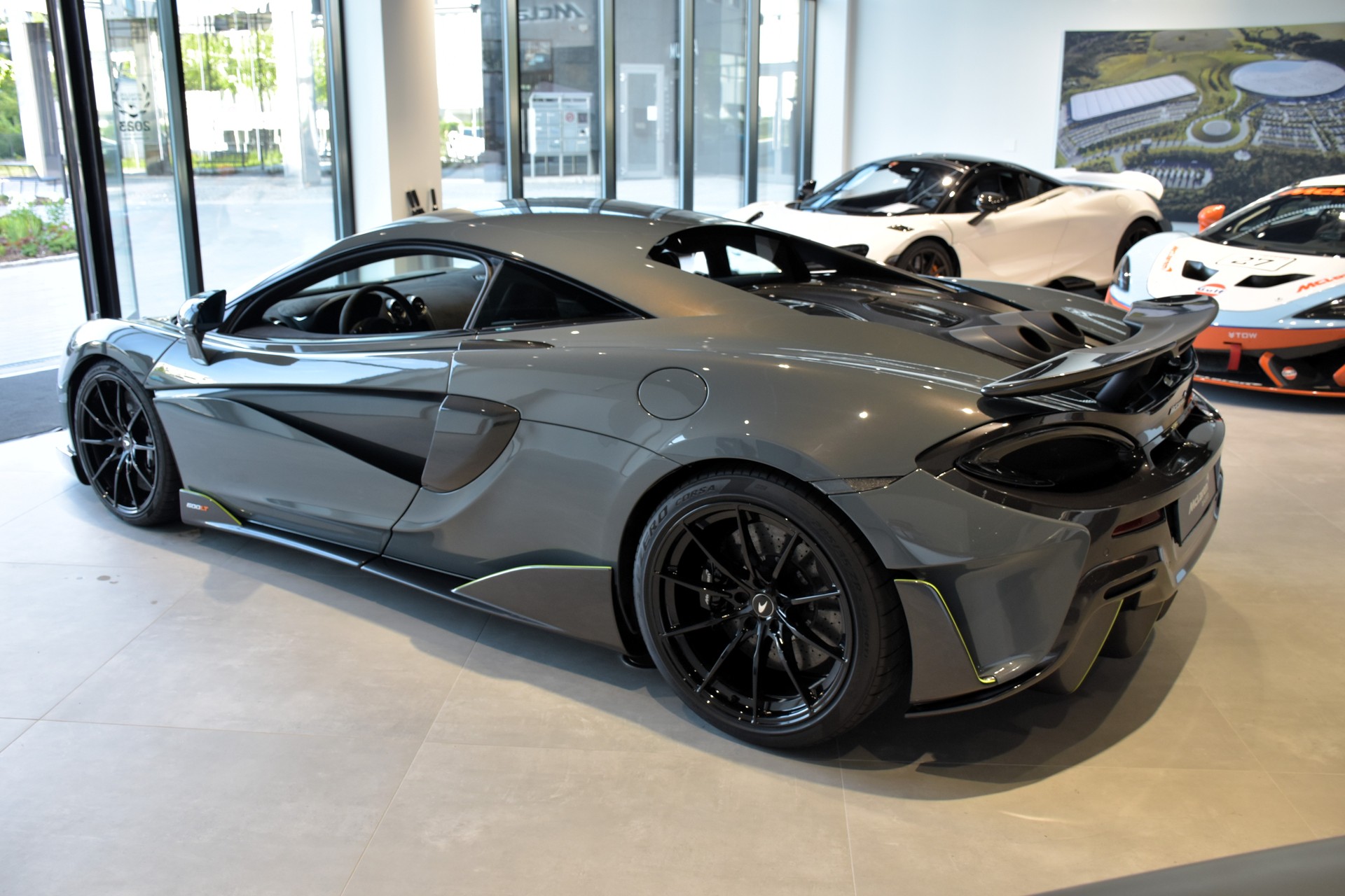 McLAREN 600LT Coupé 3.8 V8 SSG-showroom-element-3