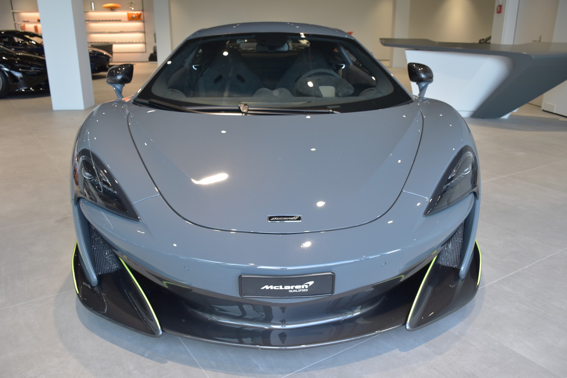 McLAREN 600LT Coupé 3.8 V8 SSG-showroom-element-1