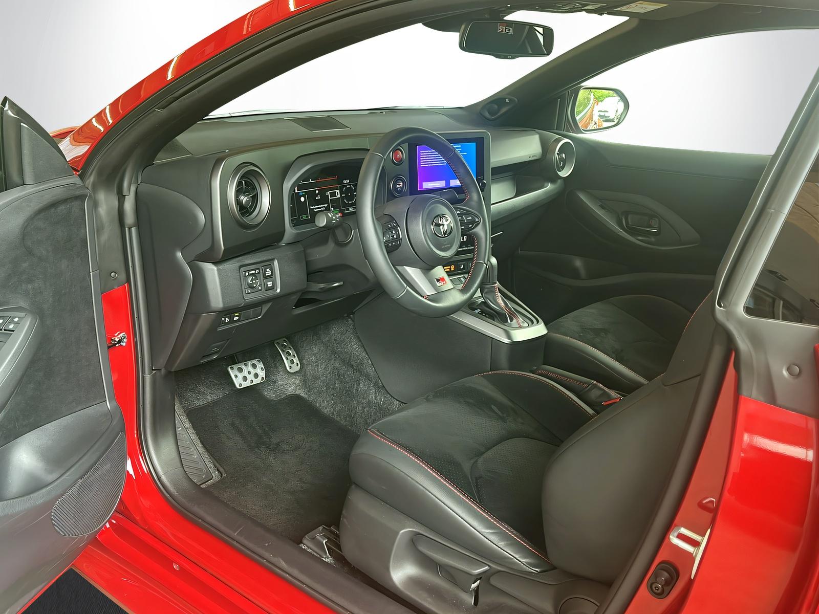 TOYOTA GR Yaris 1.6 Turbo Sport 4x4-image-6