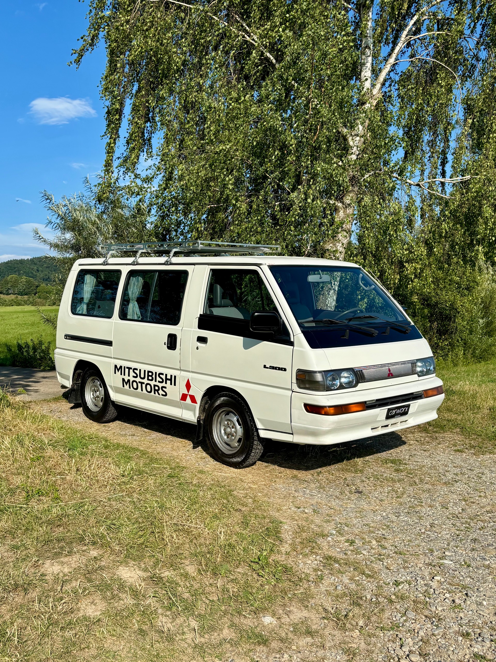 MITSUBISHI L 300 GLX 2.3 P04W