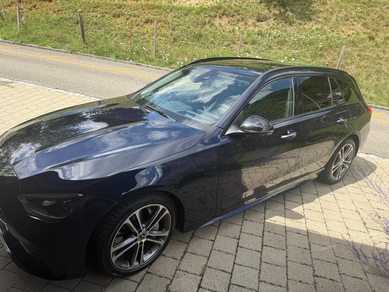 MERCEDES-BENZ C 220 d T AMG Line