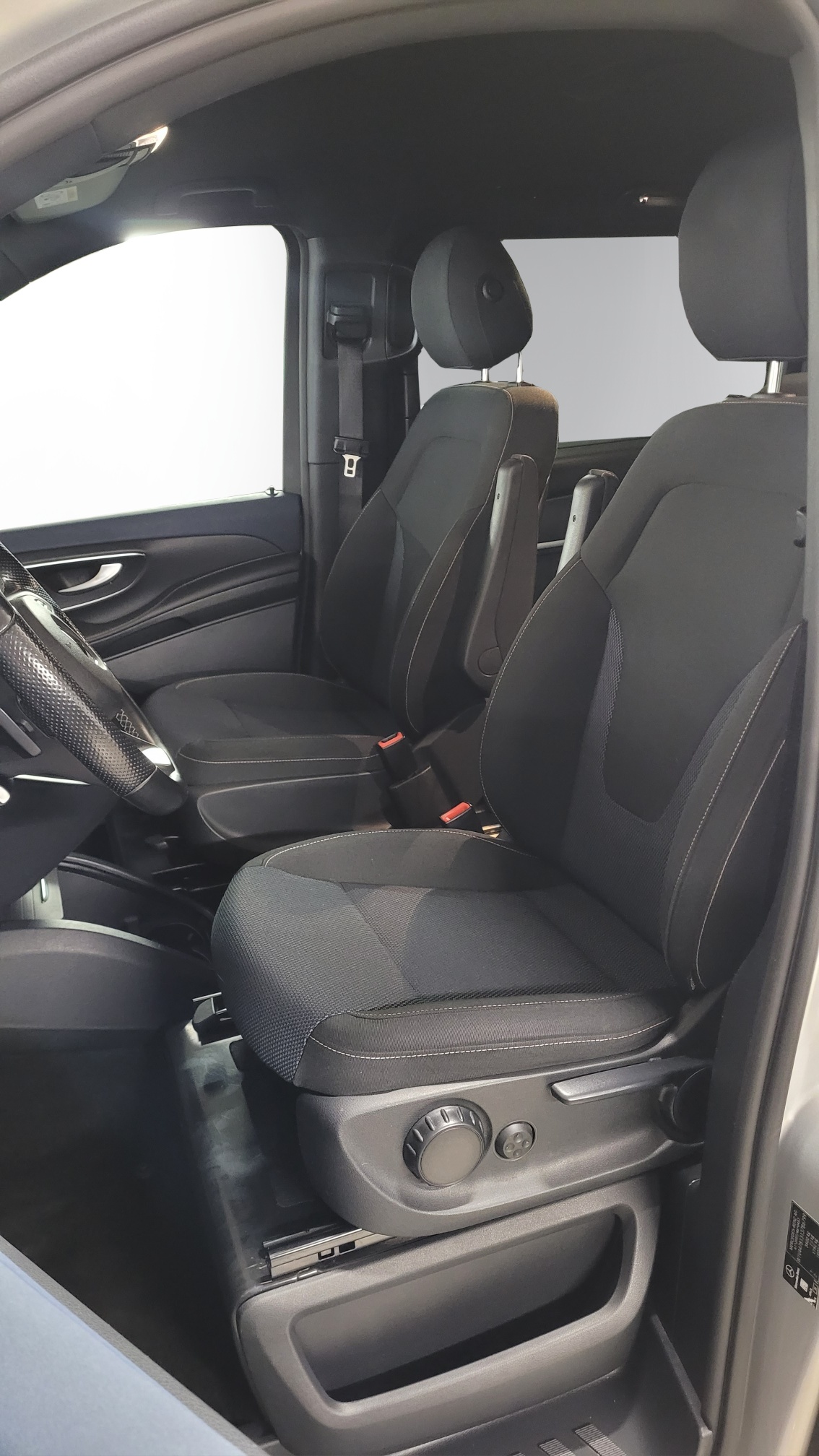 Image MERCEDES-BENZ EQV-300 EQV 300 lang