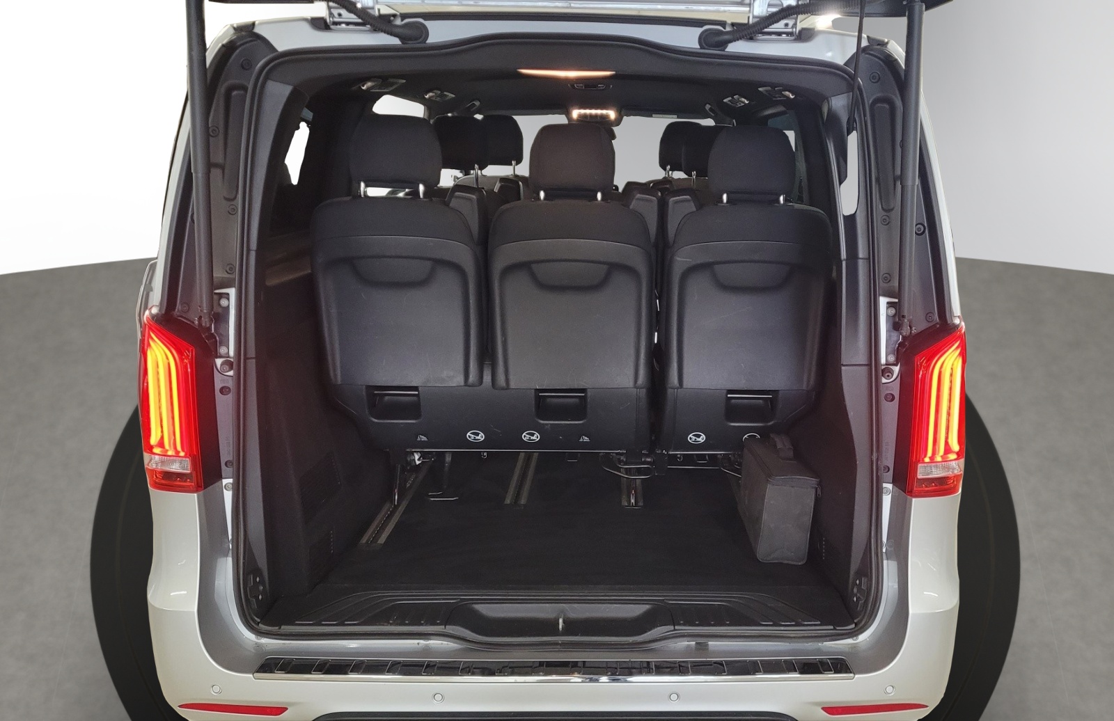 Image MERCEDES-BENZ EQV-300 EQV 300 lang