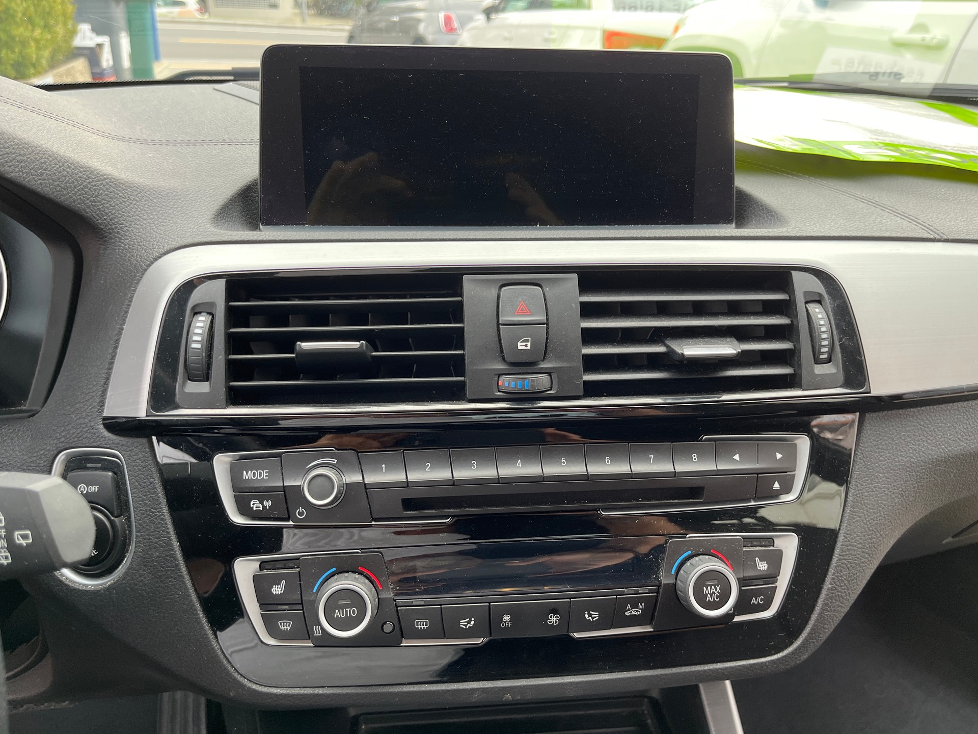 BMW 118i Steptronic-image-9