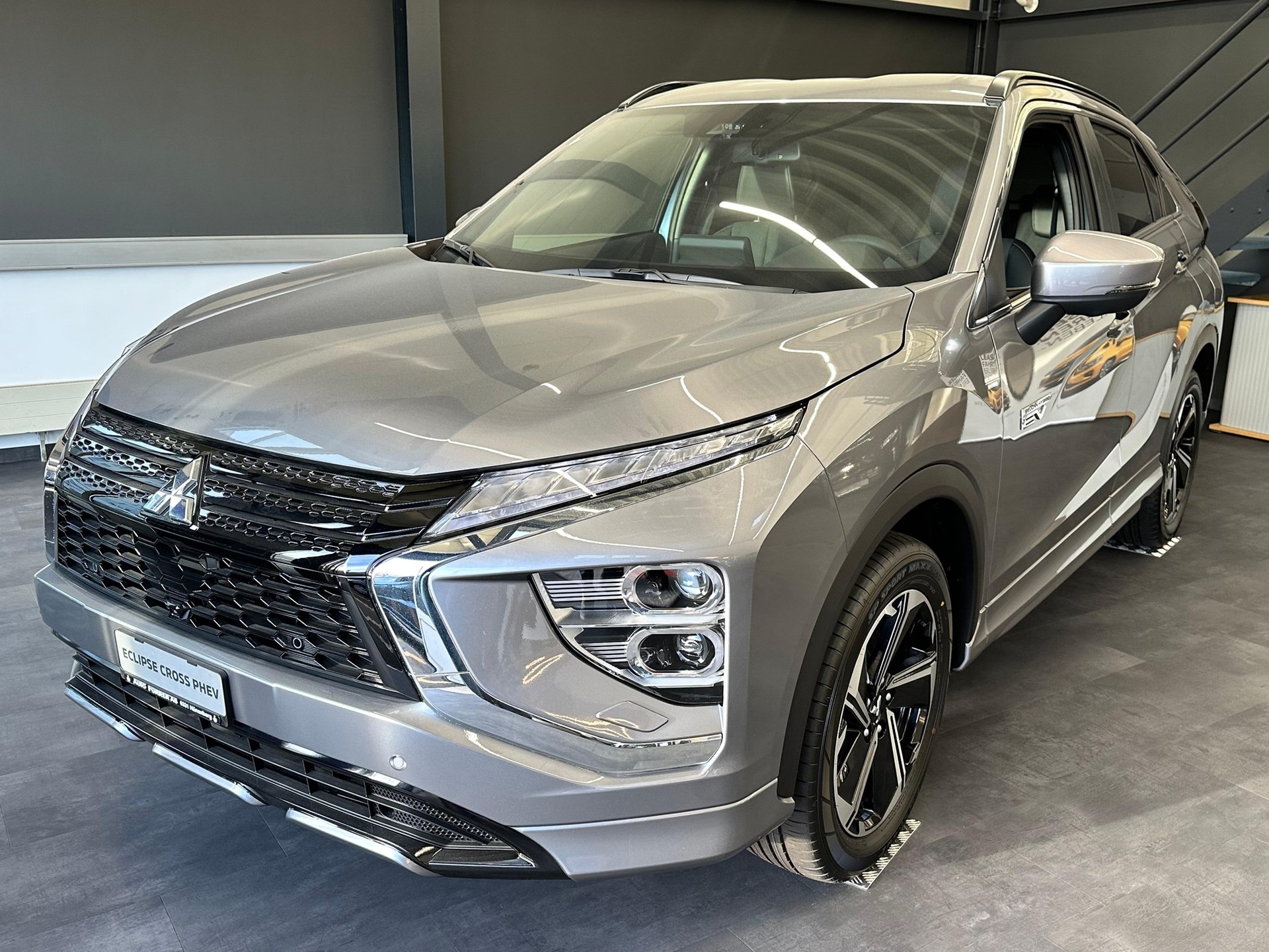 MITSUBISHI Eclipse Cross 2.4 PHEV Intense 4x4