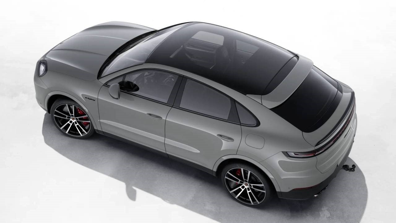 PORSCHE CAYENNE S E-Hybrid Coupé-showroom-element-3