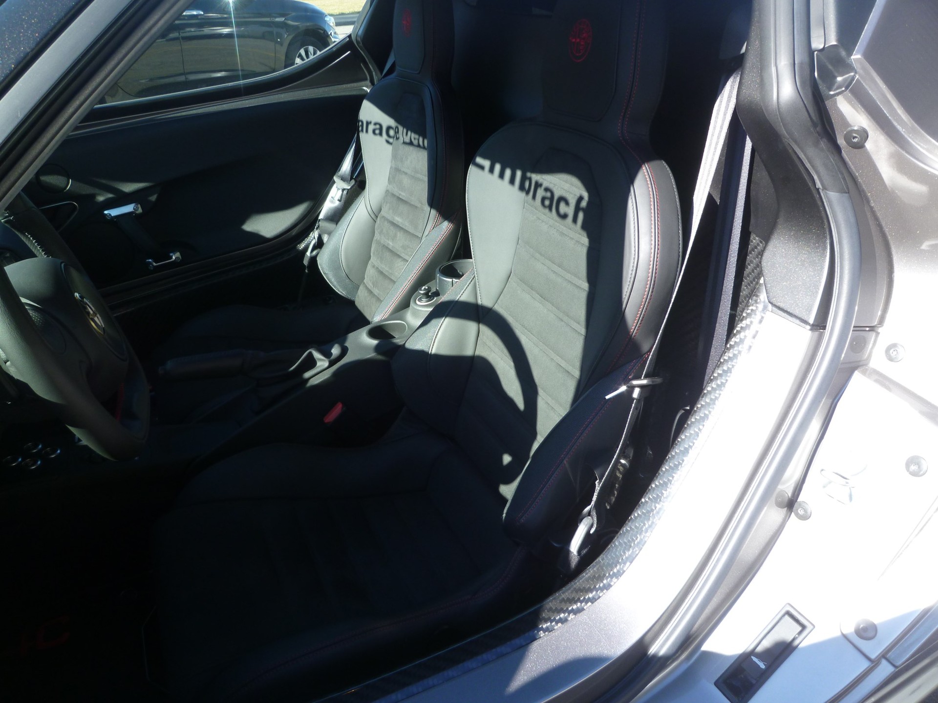 ALFA ROMEO 4C 1750 TBi TCT-image-8