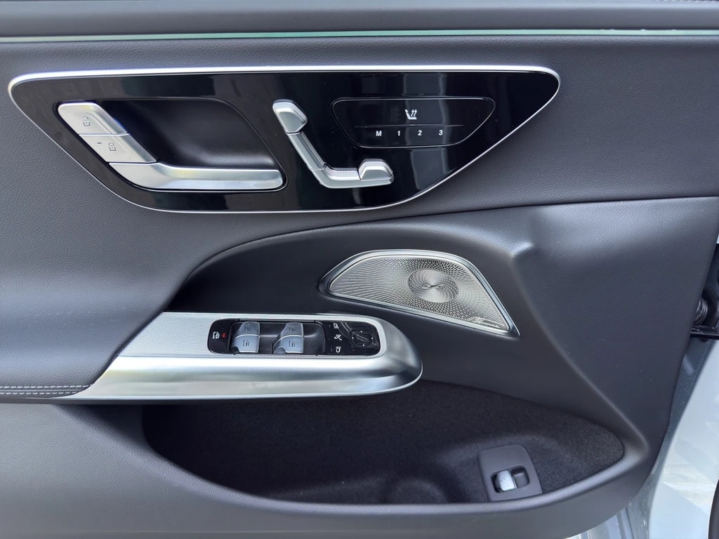 Image MERCEDES-BENZ E-220 E 220 d 4Matic 9G-Tronic