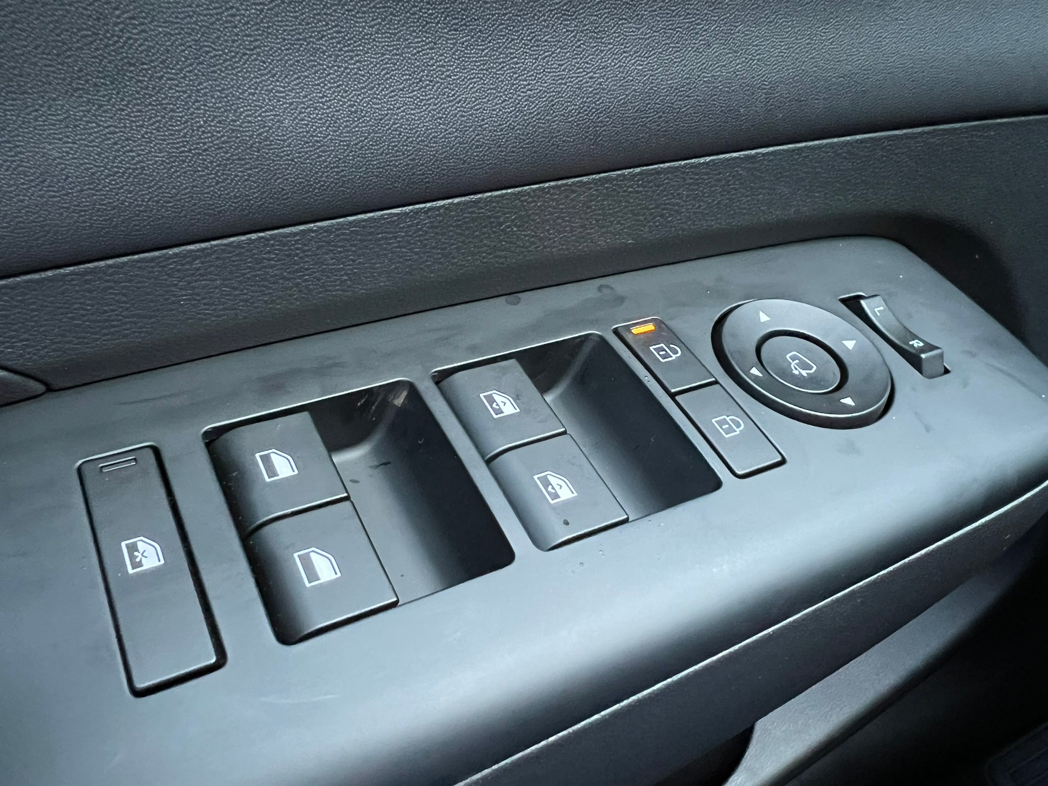 Image HYUNDAI KONA Kona EV 48.4 kWh Amplia