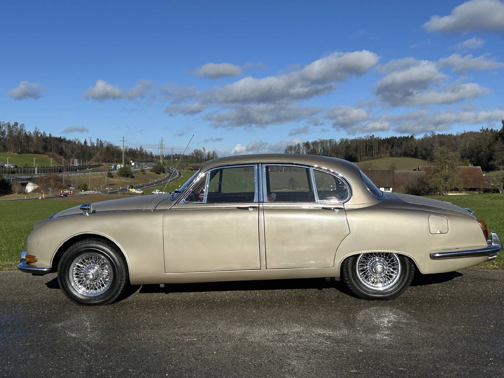 JAGUAR S-TYPE-image-1